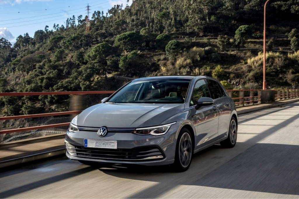 Golf 8